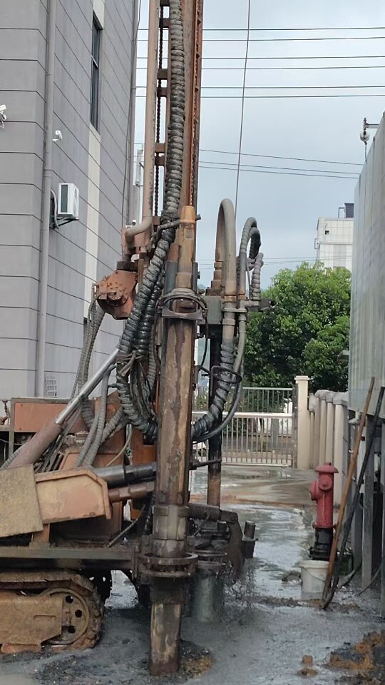 黄山打深井
